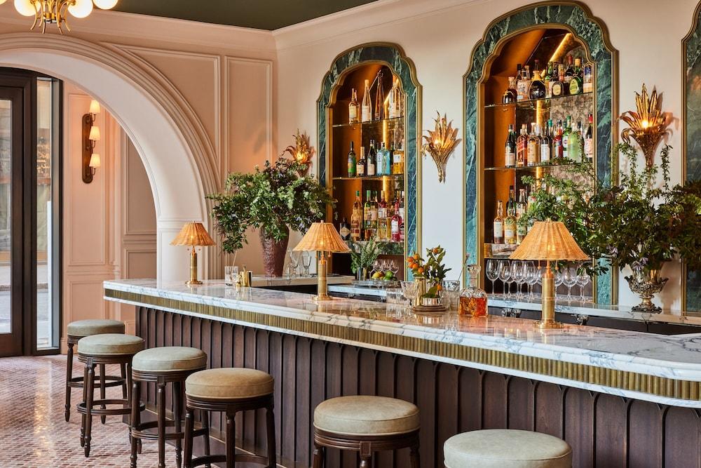 The Wall Street Hotel