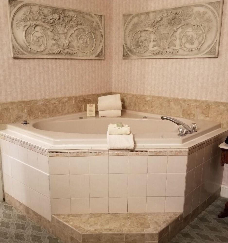 Boardwalk Plaza Hotel