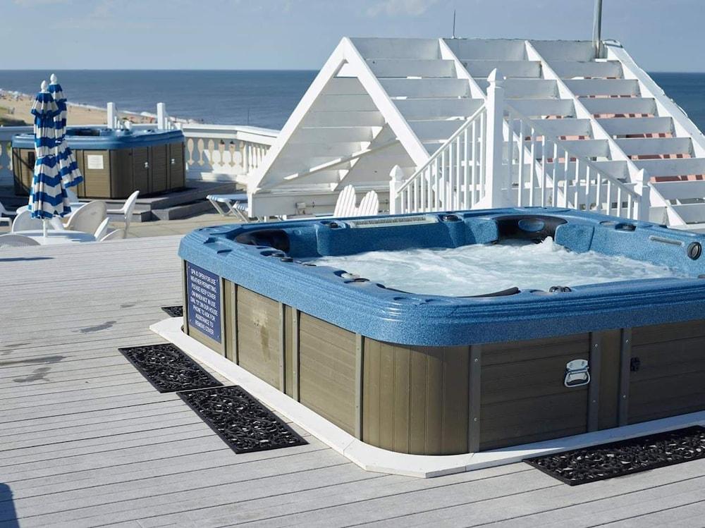 Boardwalk Plaza Hotel