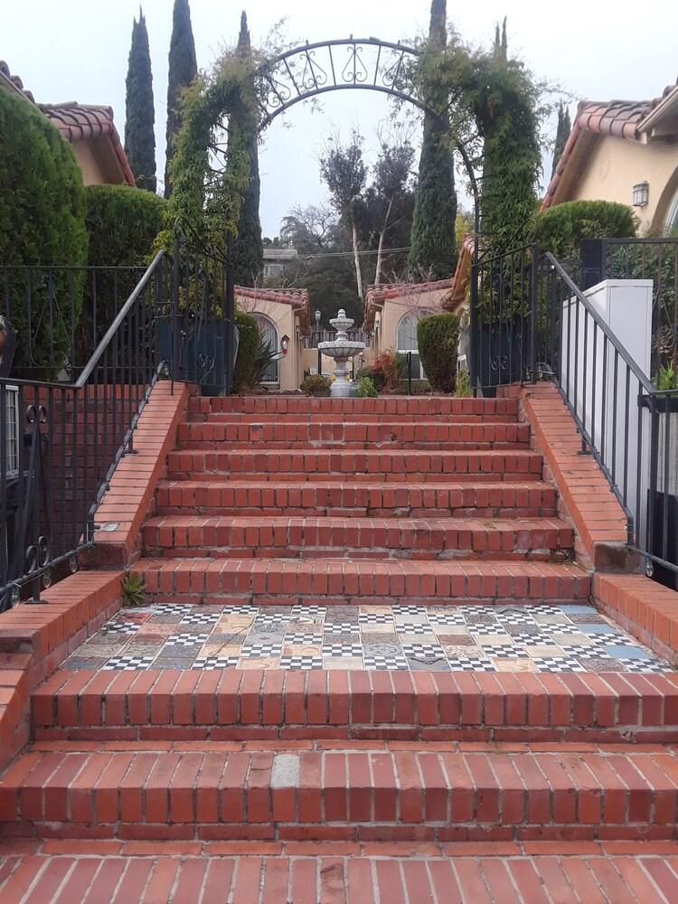 Los Gatos Garden Inn