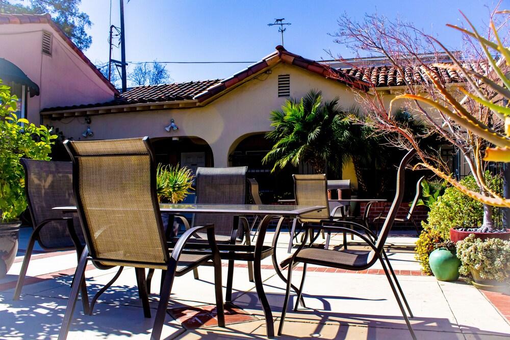 Los Gatos Garden Inn