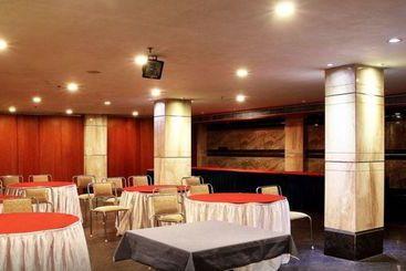 Maruti Lodging