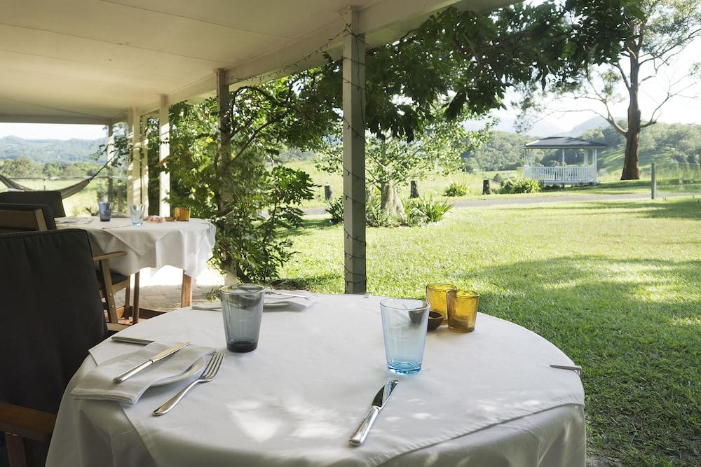 Hillcrest Mountain View Retreat