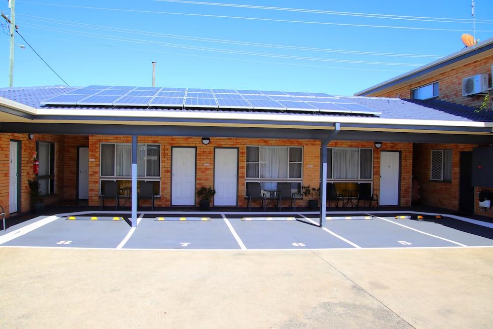 squatters homestead motel