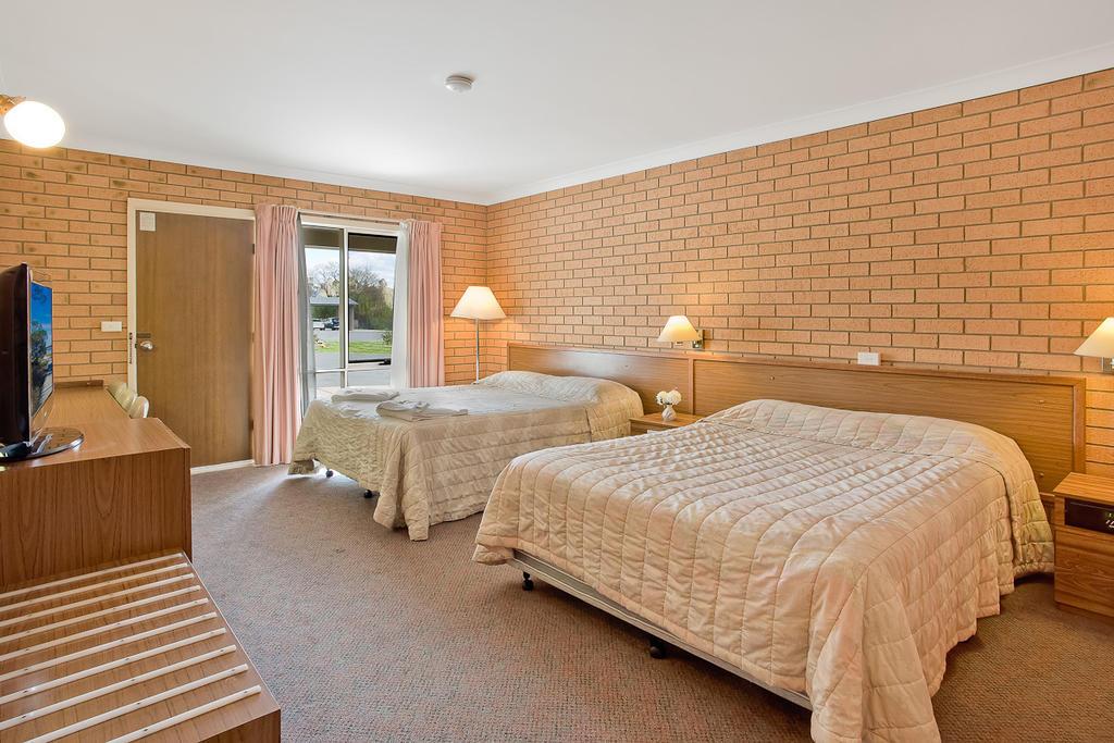 Bega Village Motor Inn