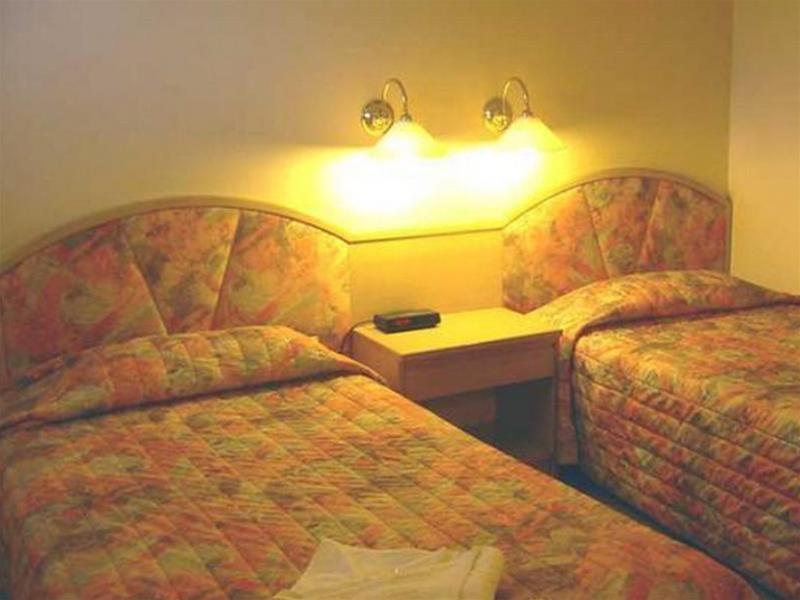 Bega Village Motor Inn