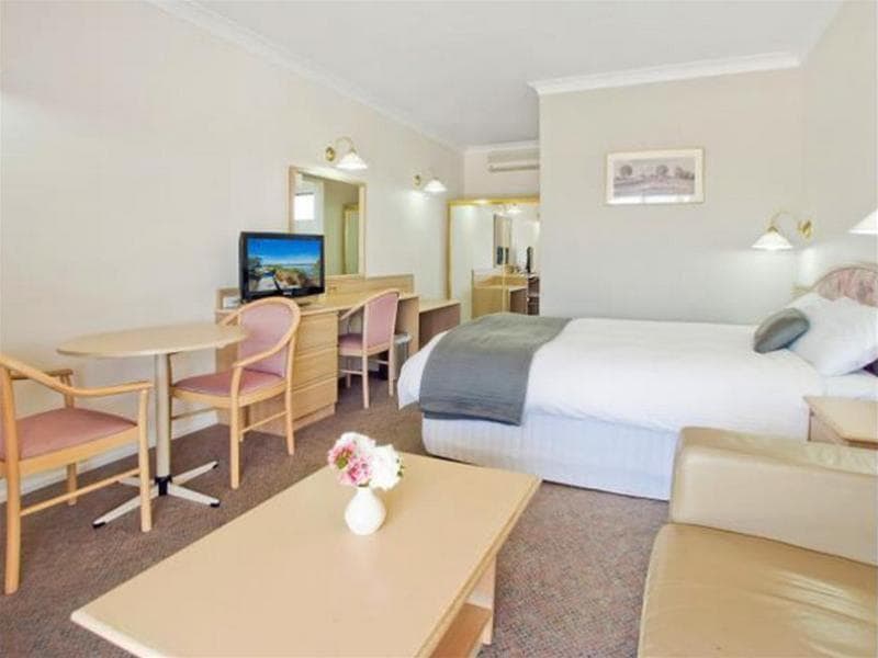 Bega Village Motor Inn