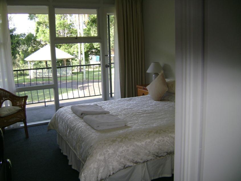 Casino River Park Motor Inn