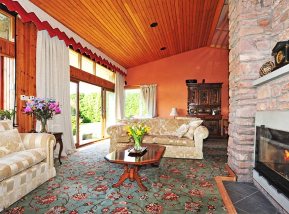 Willowbank House