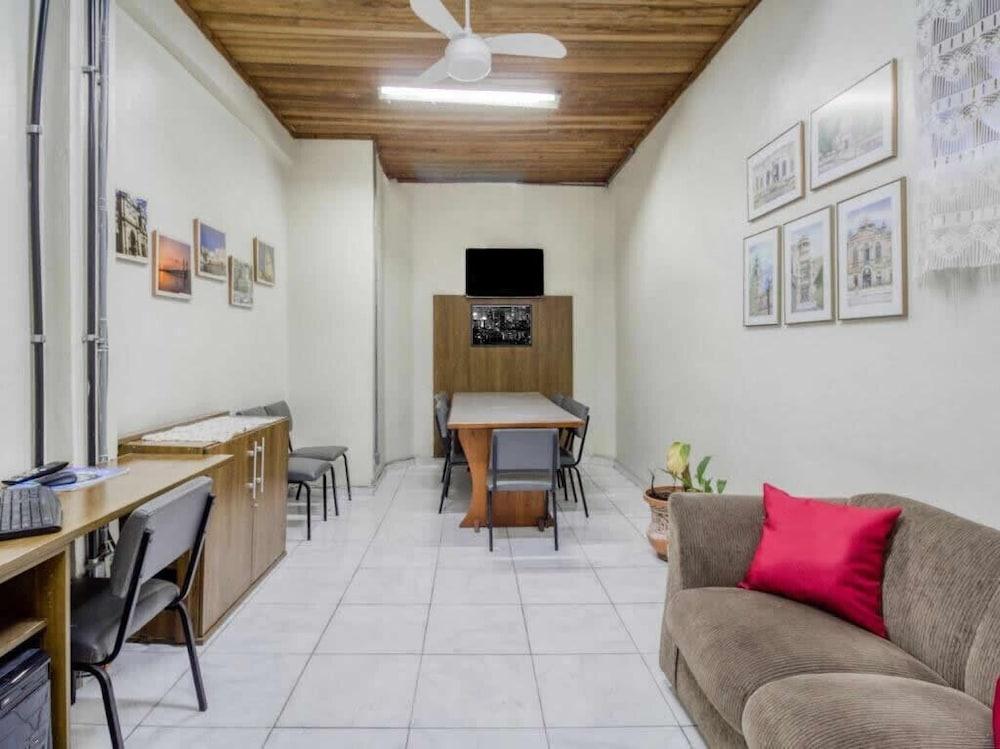 Hotel Lancaster