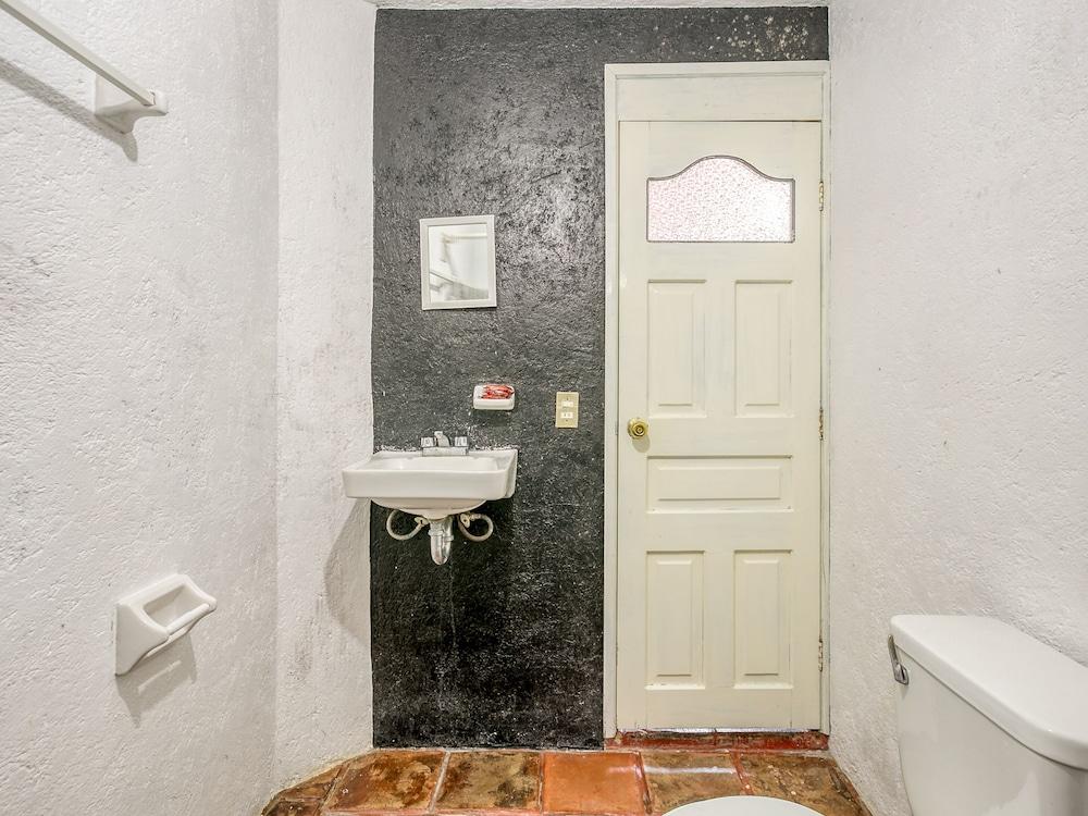 Oyo Hotel Marmil