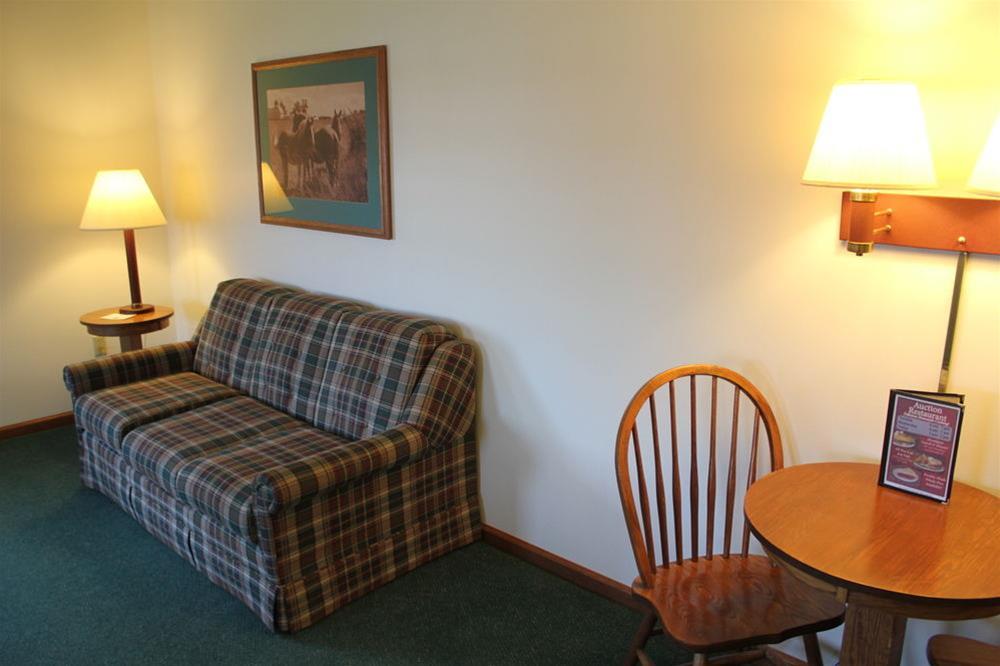 Farmstead Inn & Conference Center