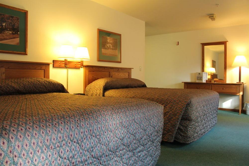 Farmstead Inn & Conference Center