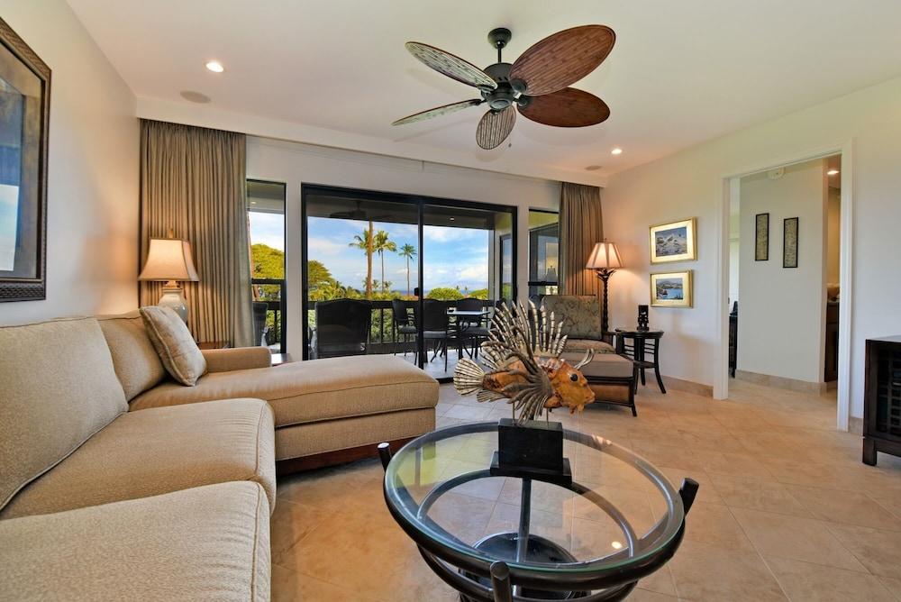 Kaanapali Plantation by RedAwning