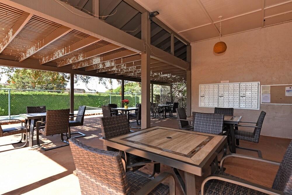Kaanapali Plantation by RedAwning
