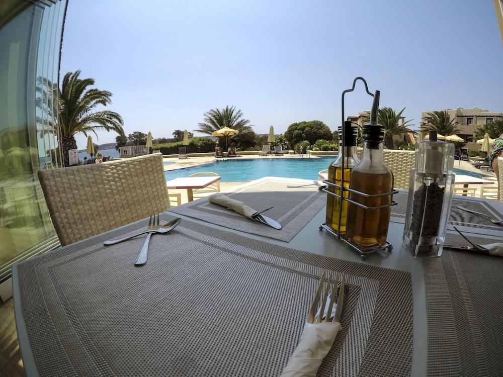 Irini Hotel