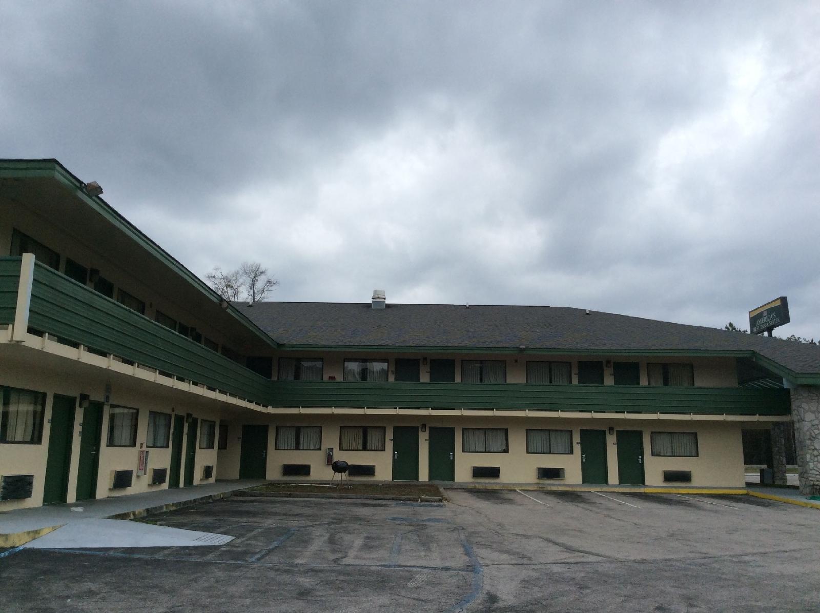 Americas Best Inn & Suites