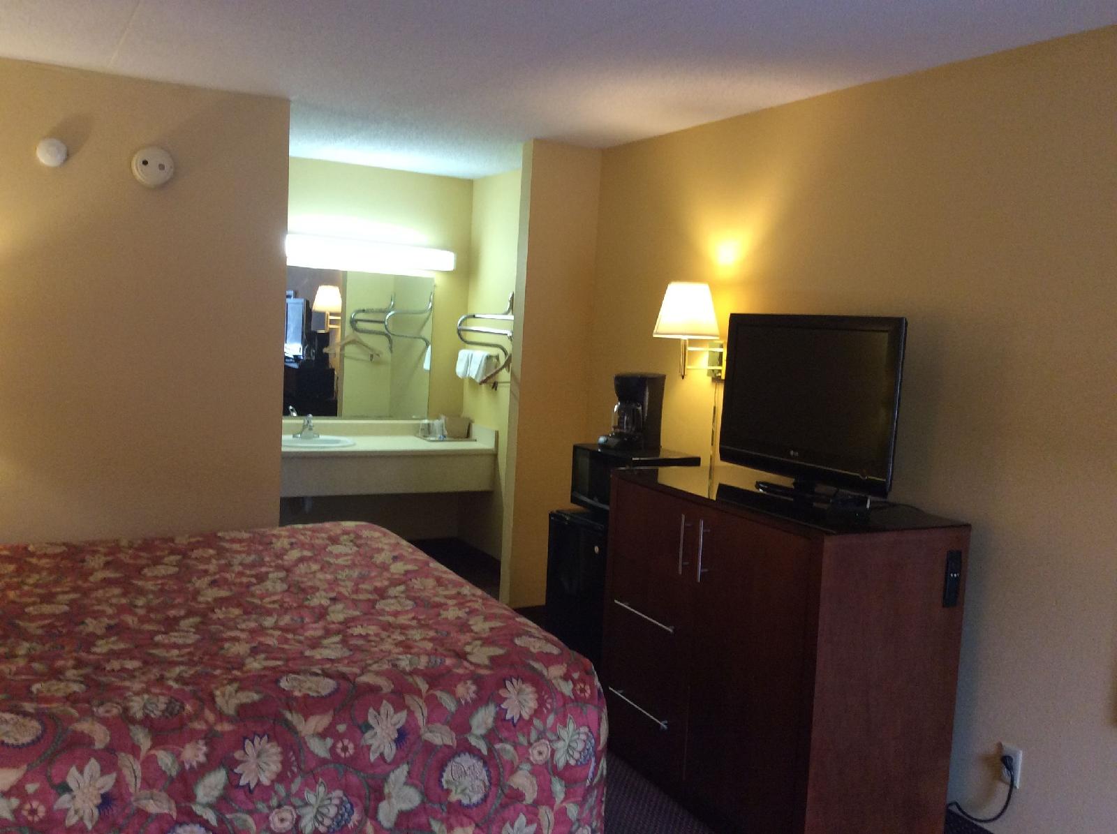 Americas Best Inn & Suites