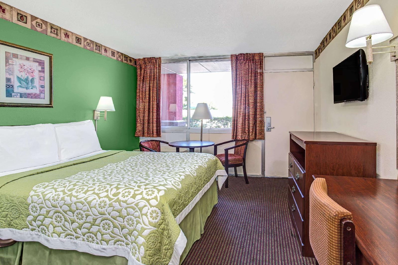 Americas Best Inn & Suites