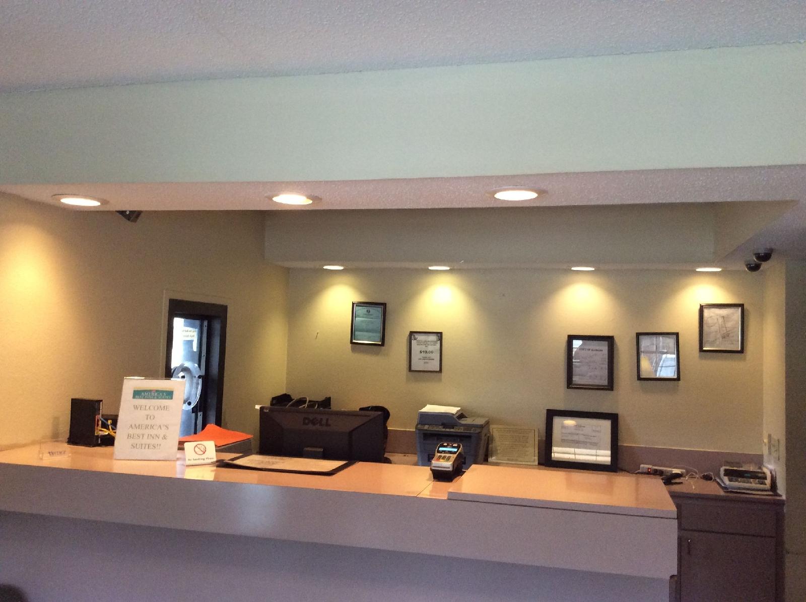 Americas Best Inn & Suites