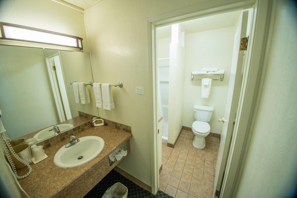 Gateway Inn
