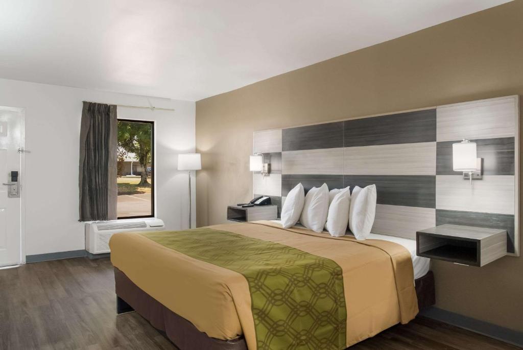 Econo Lodge