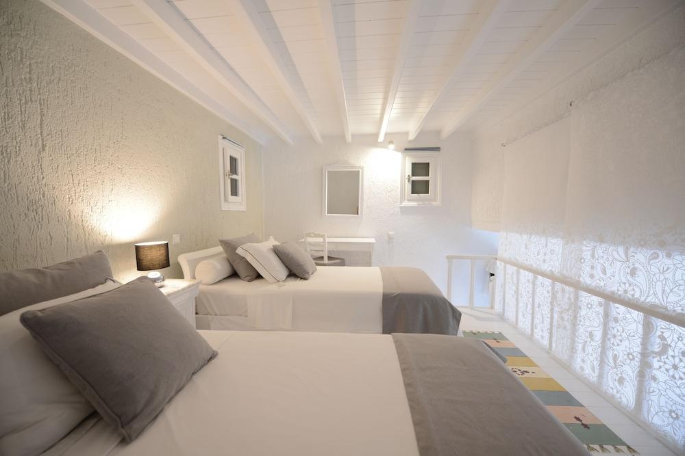Thalasses Villas