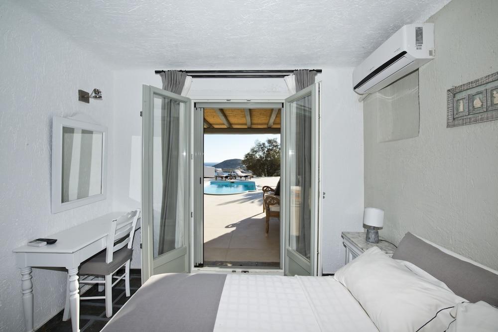 Thalasses Villas