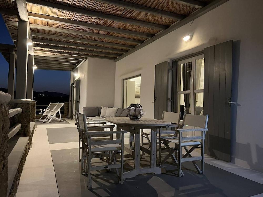 Thalasses Villas