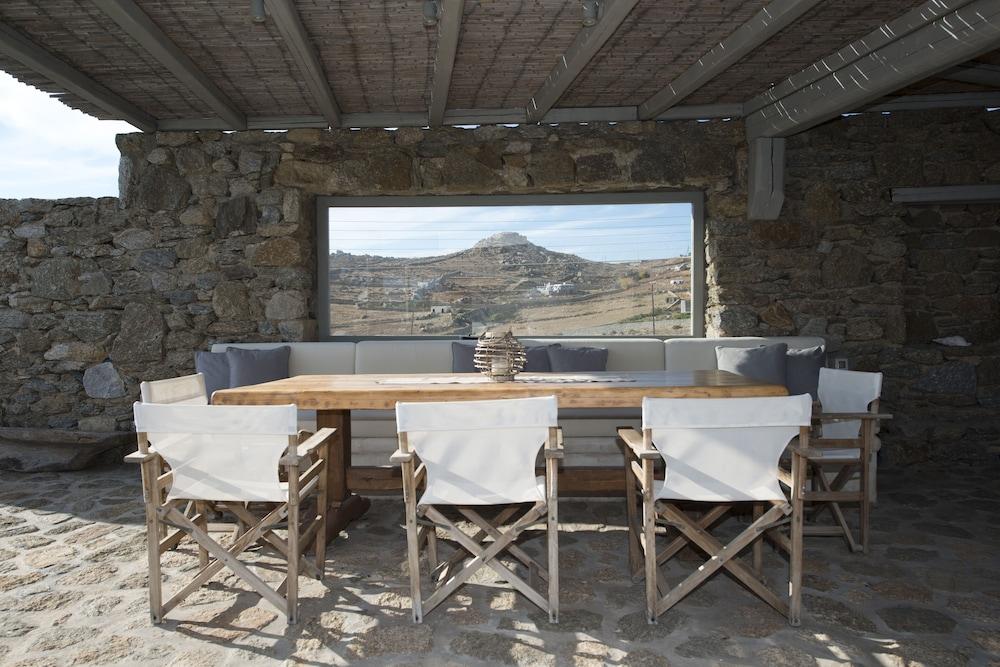 Thalasses Villas