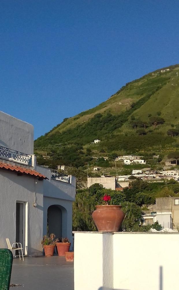Villa Thomas B&B