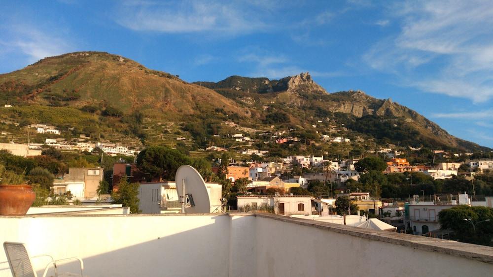 Villa Thomas B&B