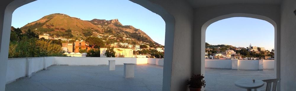 Villa Thomas B&B