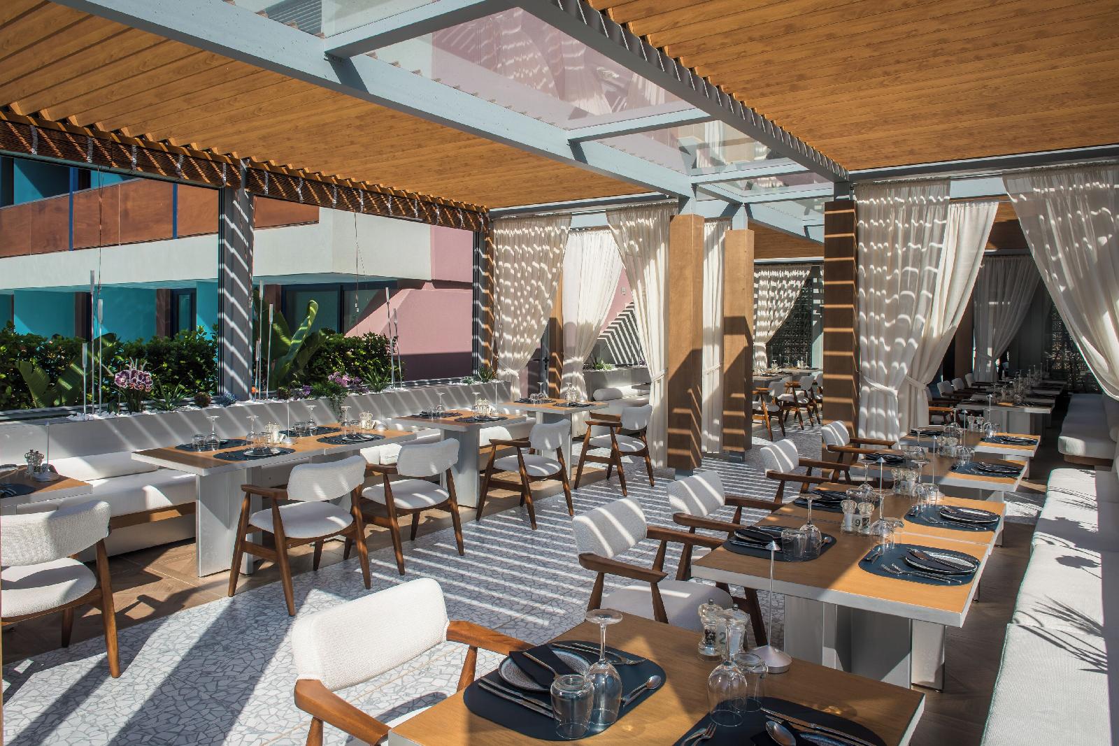 Corissia Harmony Hotel