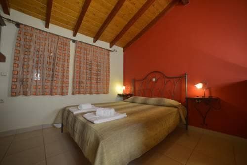Megali Luxuries Apartments