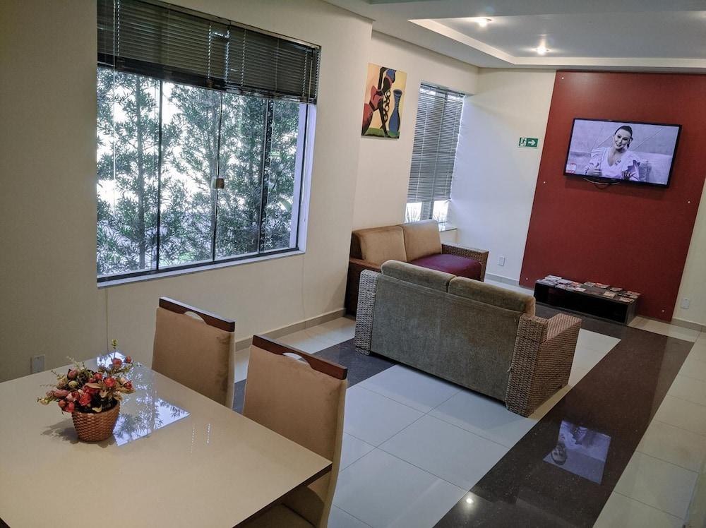 Biton Hotel