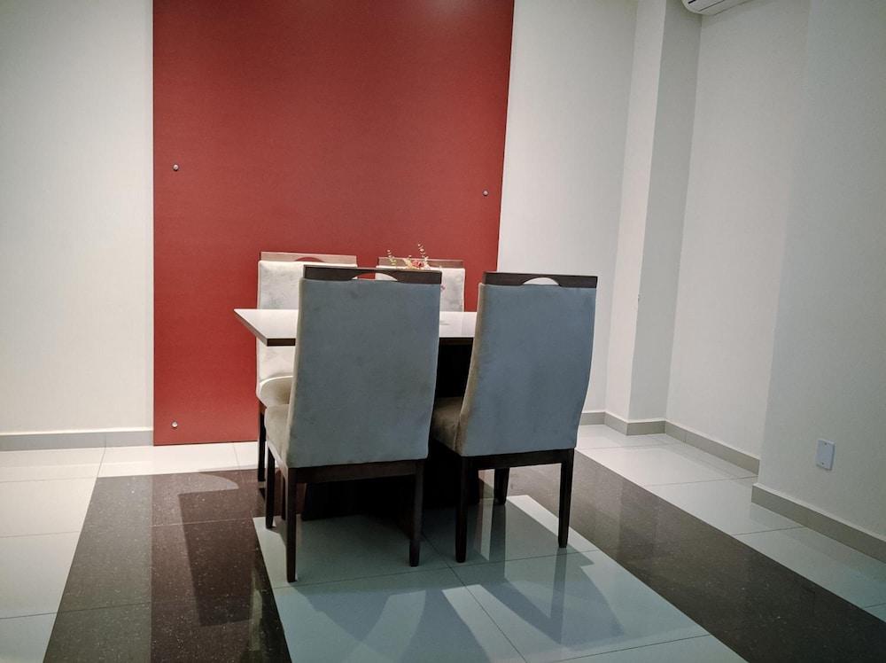 Biton Hotel