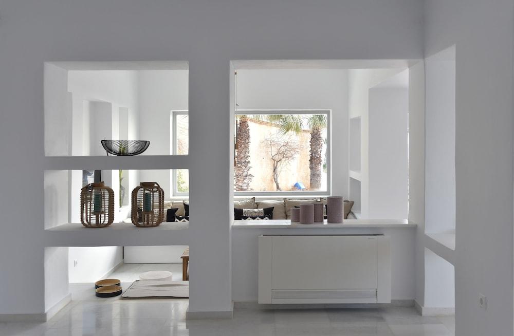 Villa Aethra
