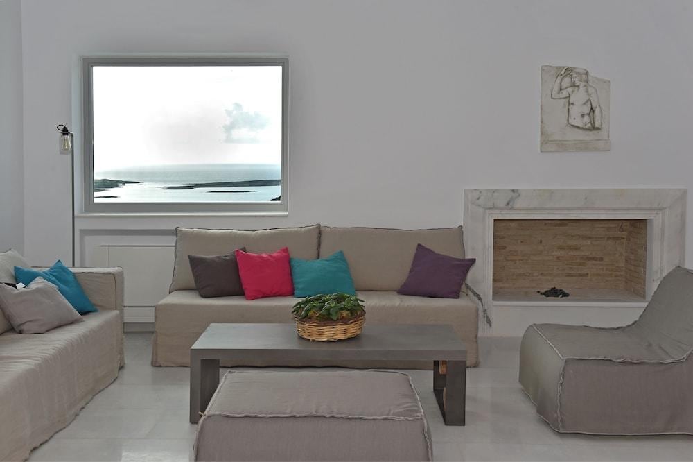 Villa Aethra