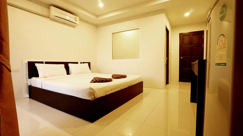 Bad Boys Guesthouse Patong