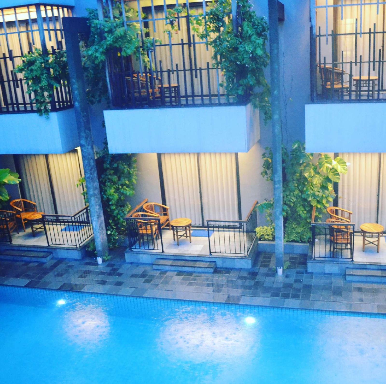 Grand Laguna Hotel & Villa