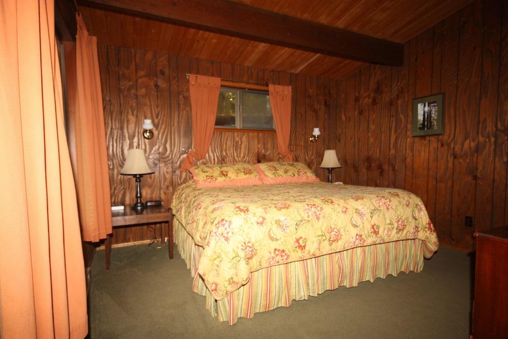 The Wayfarer Resort