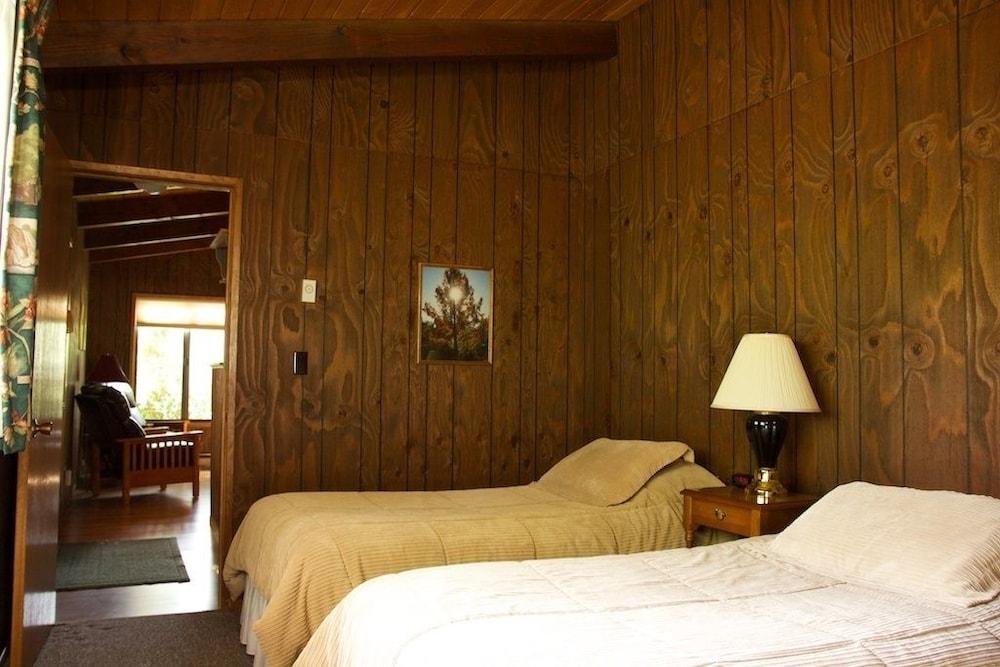 The Wayfarer Resort