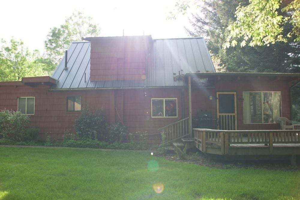 The Wayfarer Resort