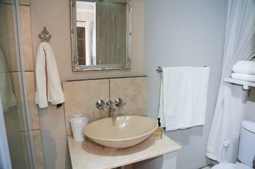 5 Konings Accommodation