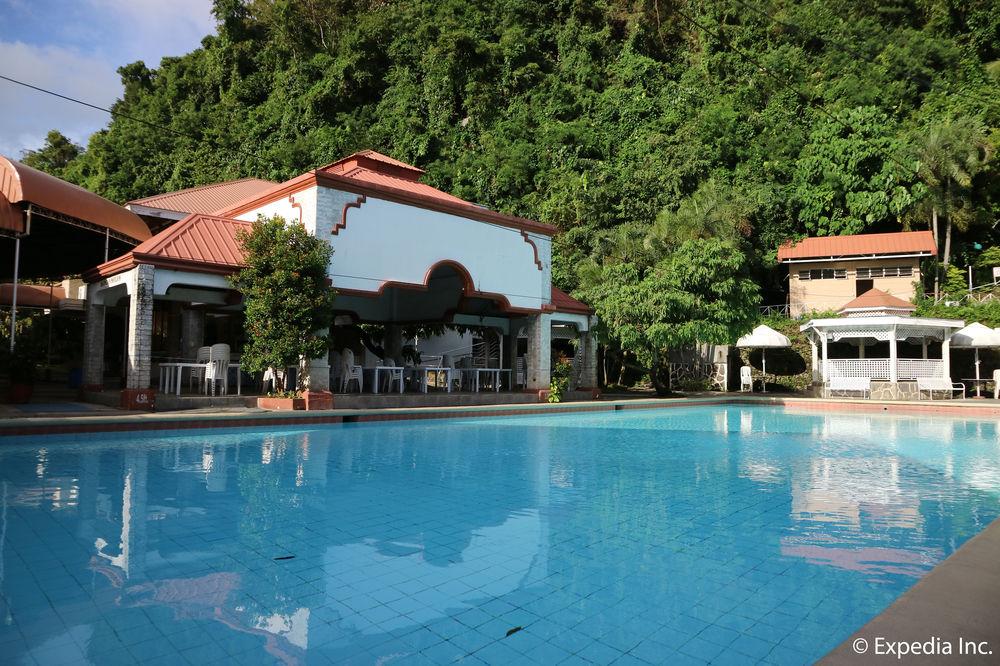 Splash Suites Hotel Laguna