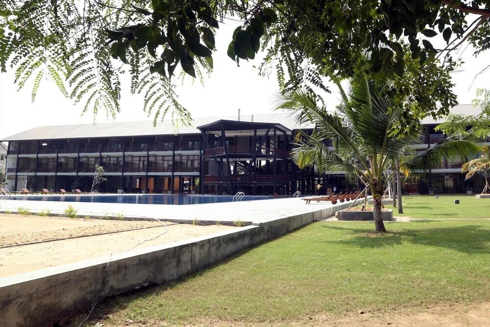 Minn Gee Resort Passikuda