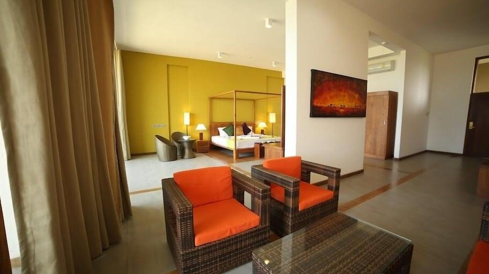 Minn Gee Resort Passikuda