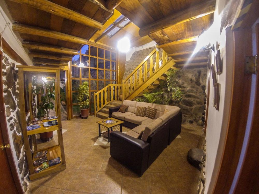 La Casa del Abuelo Riverside