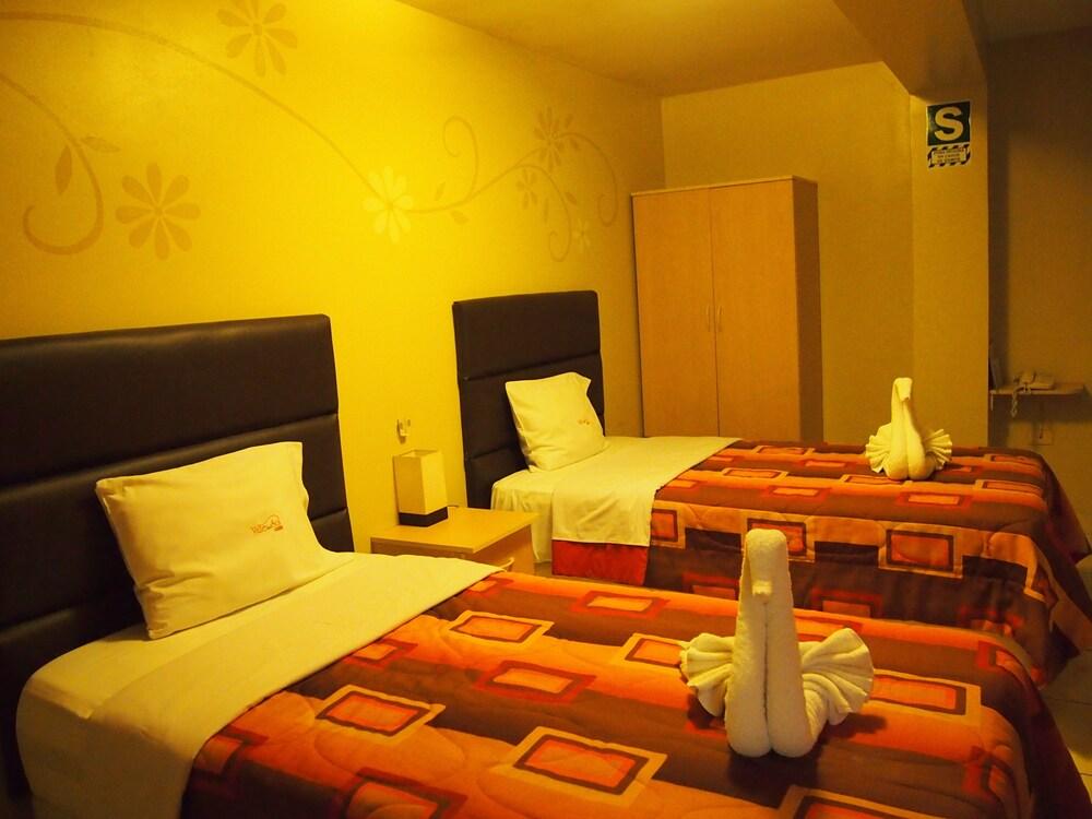 Hotel Valle Del Sol Hand